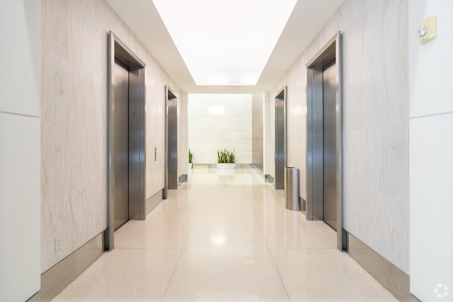 More Photos Of 750 N Saint Paul St, Dallas Office Residential For Lease