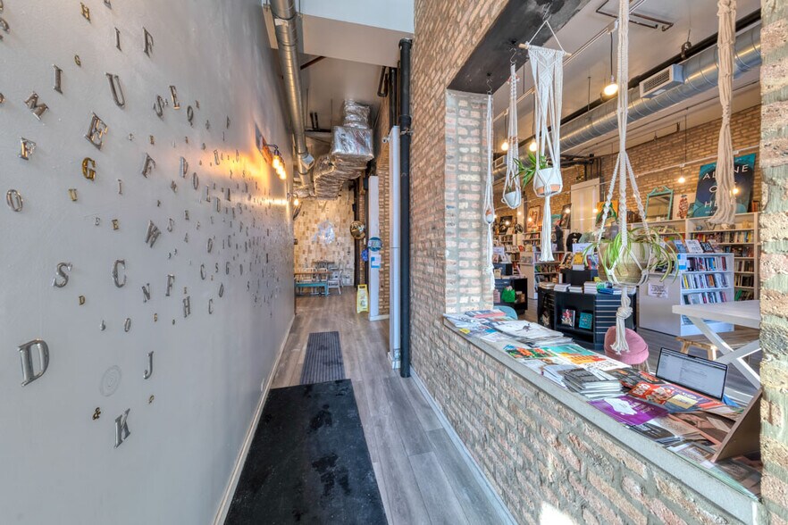 More Photos Of 1375-1373 N Milwaukee Ave, Chicago Storefront Retail Residential For Sale