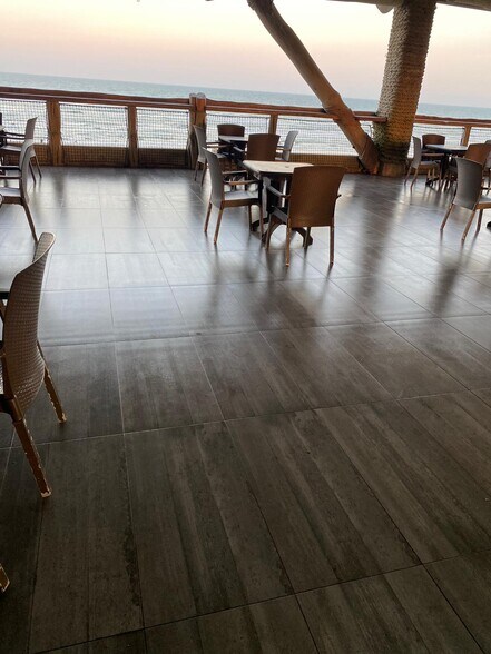 More Photos Of 100 Padre Blvd, South Padre Island Hotel For Lease