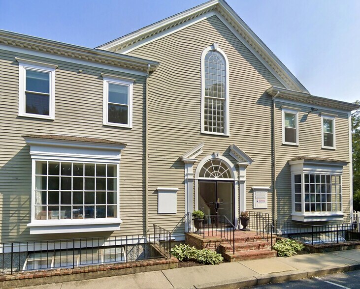 Primary Photo Of 5-9 Parker Rd, Osterville Office For Lease