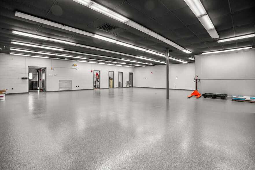 More Photos Of 8602 Tarpon Springs Rd, Odessa Specialty For Sale