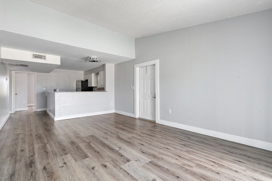 More Photos Of 700-728 SW 81st Ter, North Lauderdale Apartments For Sale