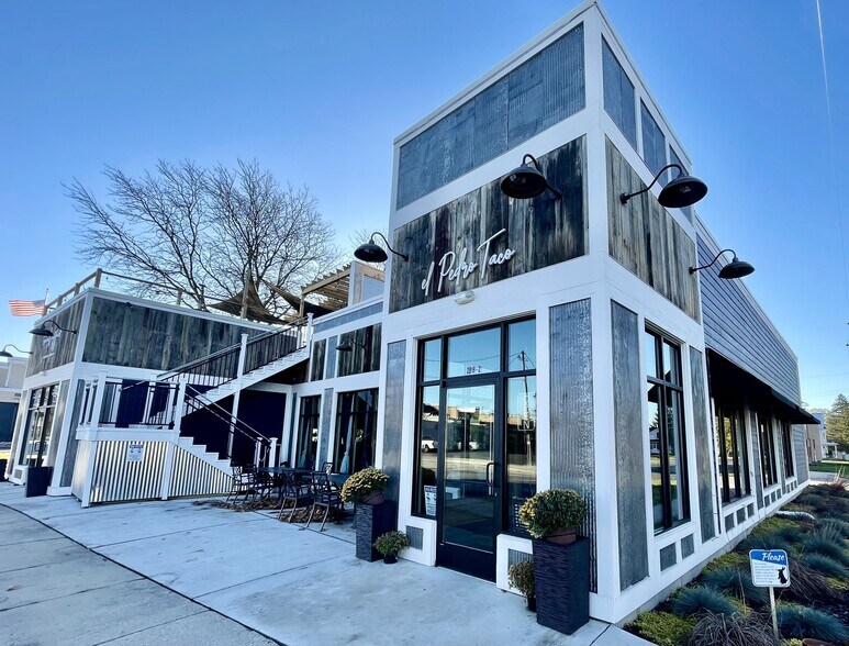 Primary Photo Of 2919 Main St, East Troy Restaurant For Sale