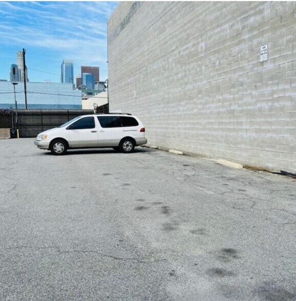 More Photos Of 446 S Towne Ave, Los Angeles Food Processing For Lease