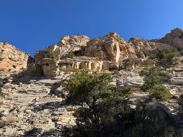 More Photos Of 897 E Cocks Comb Dr, Teasdale Land For Sale