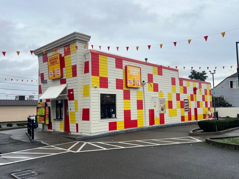 Primary Photo Of 9102 Rainier Ave S, Seattle Fast Food For Sale