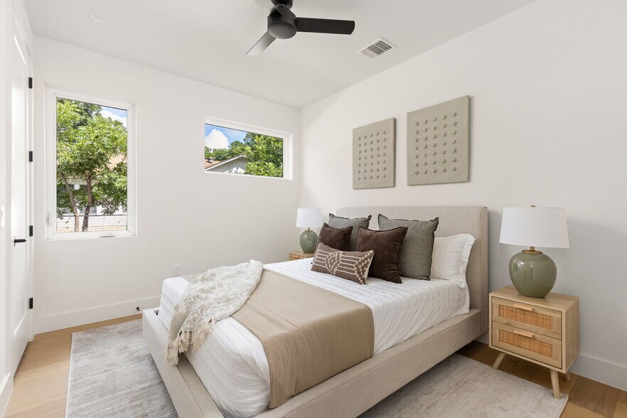 More Photos Of 3528 Gonzales st, Austin Land For Sale