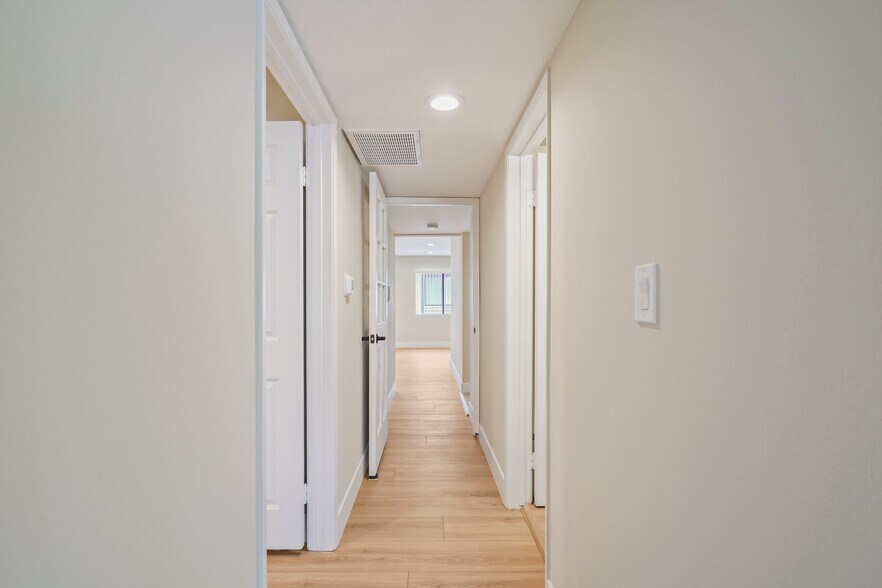 More Photos Of 1207 N Columbus Ave, Glendale Apartments For Sale