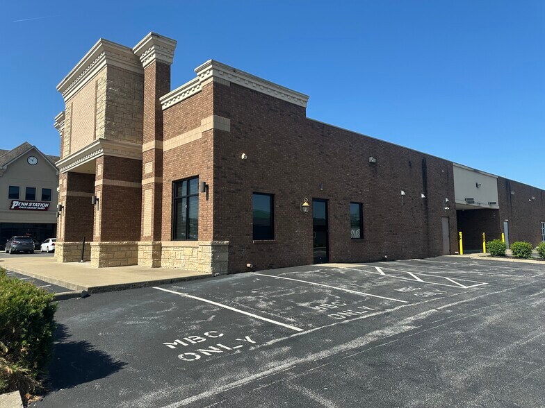 More Photos Of 651 US 31W Byp, Bowling Green Office For Lease
