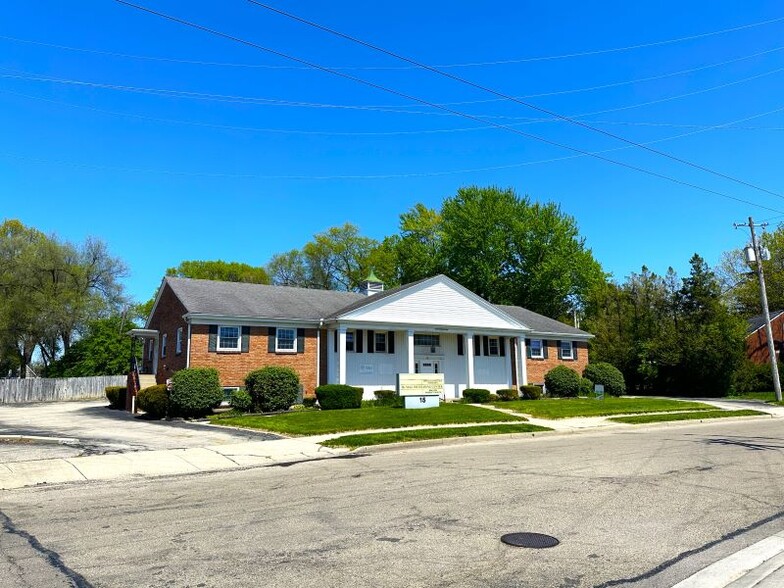 Primary Photo Of 15 Southmoor Cir NE, Kettering Medical For Lease