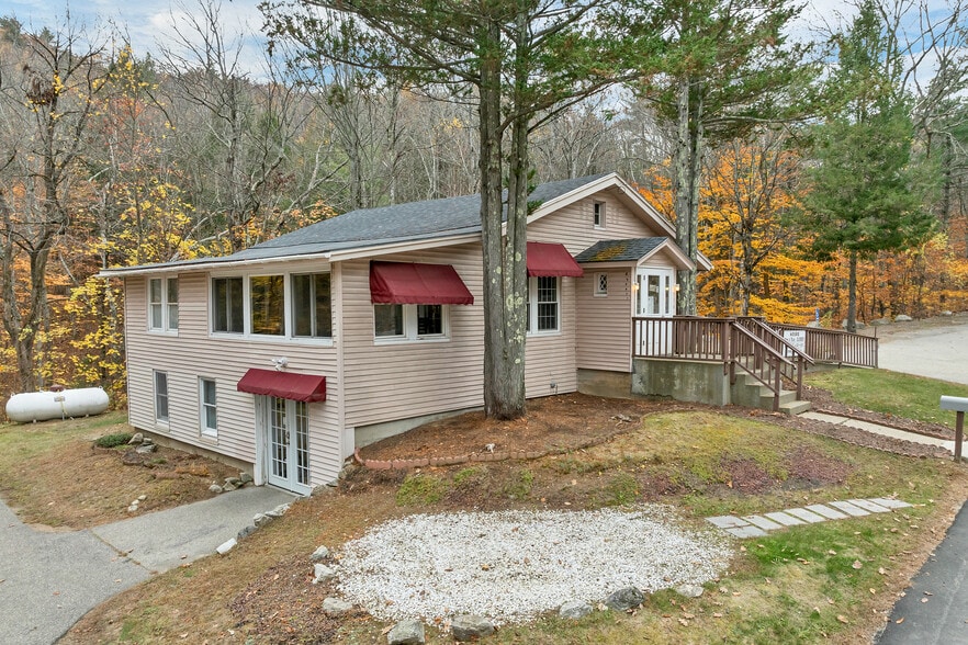 More Photos Of 136 Daniel Webster Hwy, Meredith General Retail For Sale