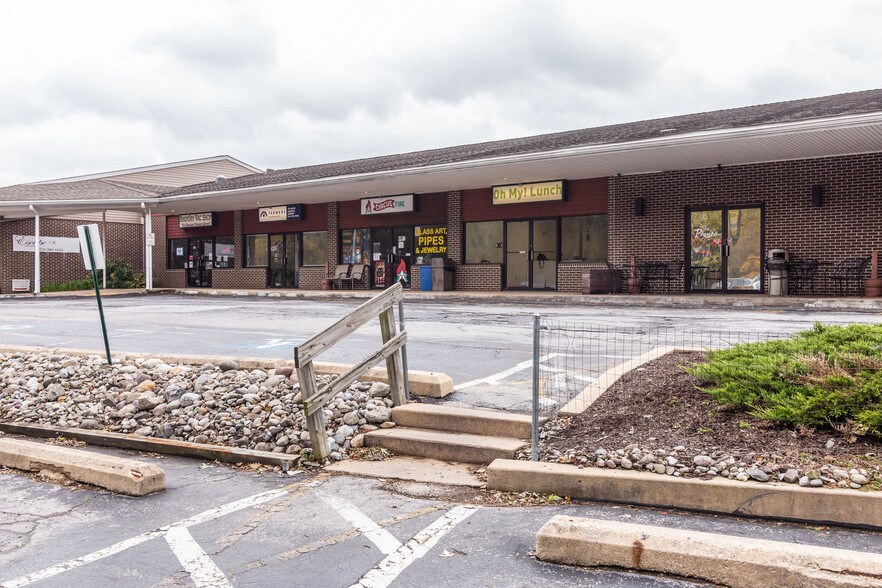 More Photos Of 41-63 N Bailey Rd, Thorndale Freestanding For Lease