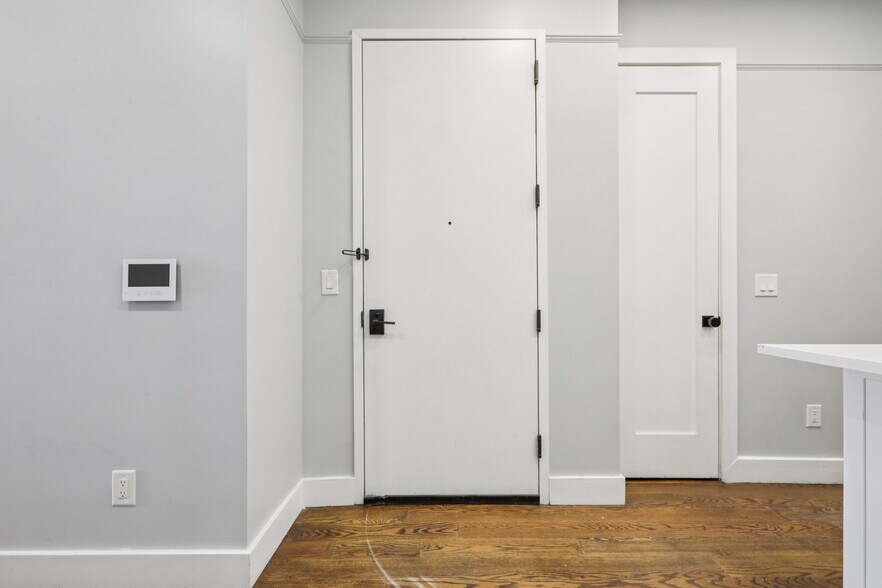 More Photos Of 112 Duncan Ave, Jersey City Apartments For Sale