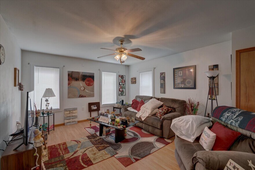 More Photos Of 1010 Mills St, Black Earth Apartments For Sale