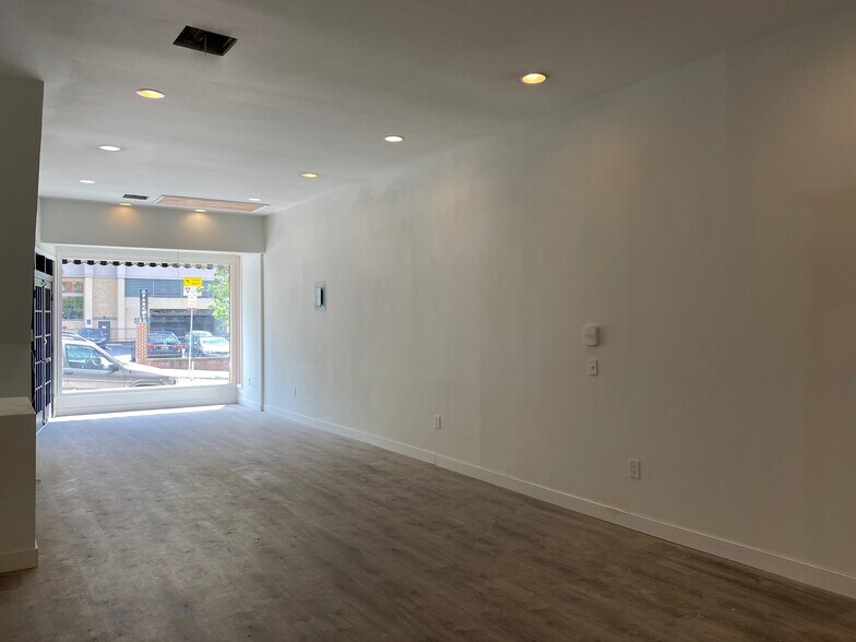 More Photos Of 226 N Liberty St, Baltimore Storefront Retail Residential For Sale