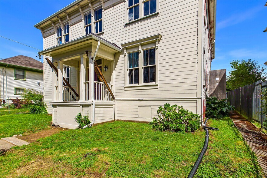 More Photos Of 1625 G St, Eureka Multifamily For Sale