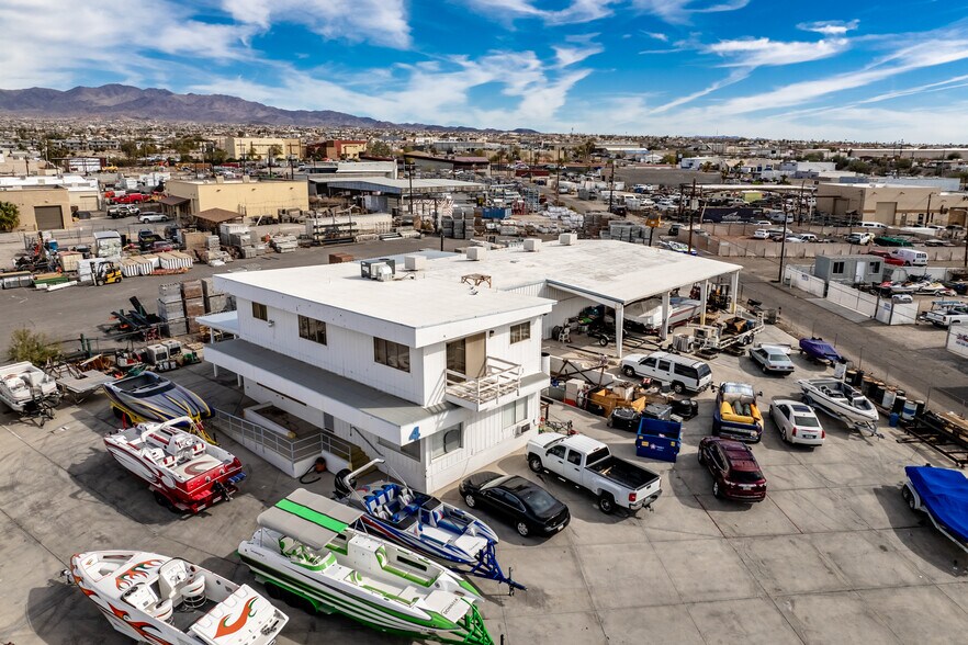 More Photos Of 1850 Commander Dr, Lake Havasu City Freestanding For Sale