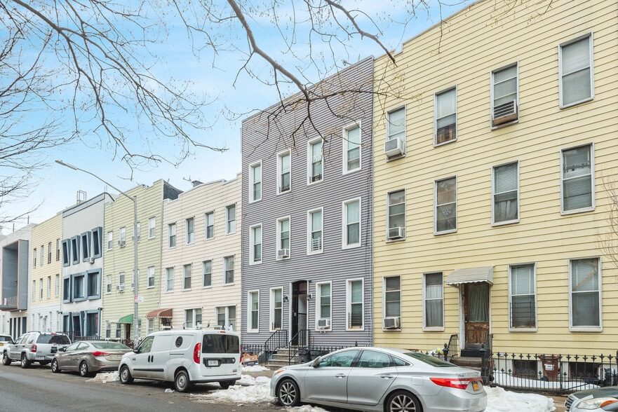 More Photos Of 247 Devoe St, Brooklyn Apartments For Sale