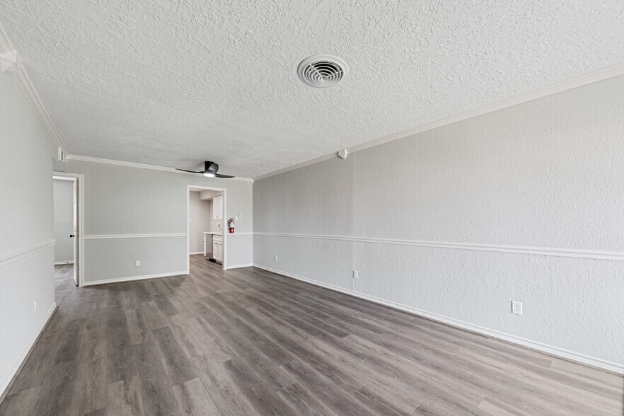 More Photos Of 2675 Gessner Rd, Houston Apartments For Sale