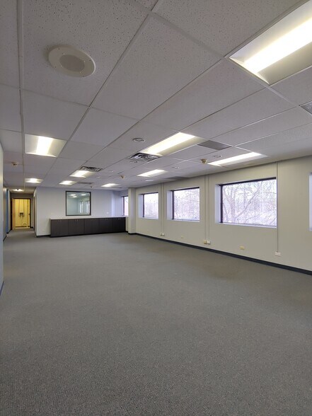 More Photos Of 393 S Harlan St, Lakewood Medical For Lease