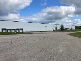 More Photos Of 1250 Commerce Dr, Farwell Manufacturing For Lease