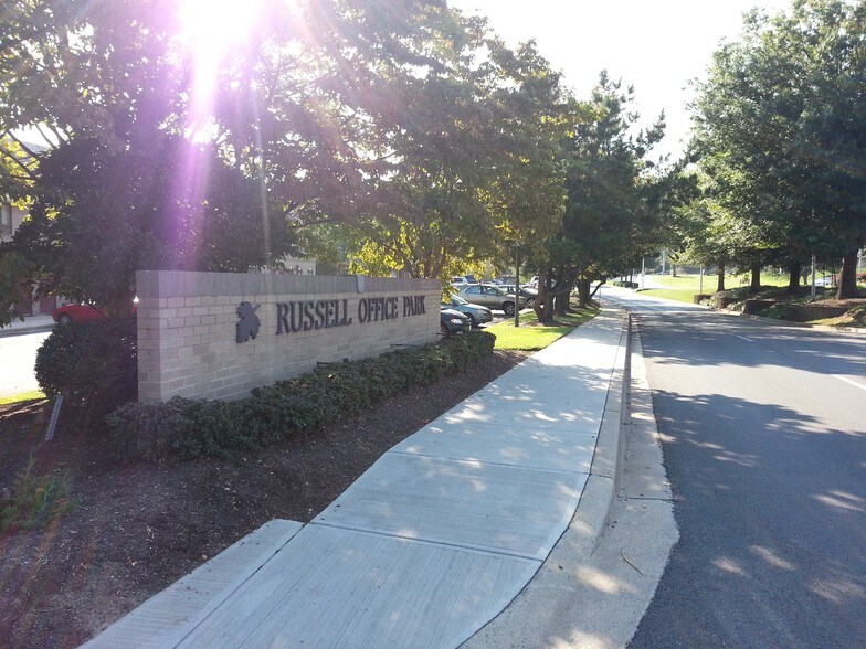 More Photos Of 931-947 Russell Ave, Gaithersburg Medical For Lease