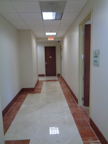 More Photos Of 5850 Coral Ridge Dr, Coral Springs Medical For Sale