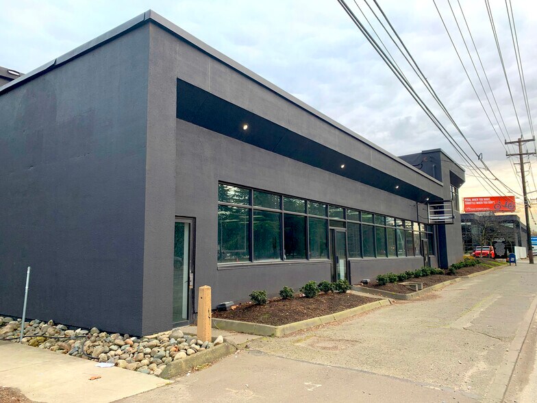 More Photos Of 4634-4636 E Marginal Way S, Seattle Unknown For Lease
