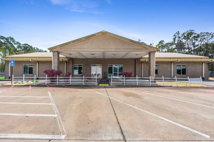 More Photos Of 480 Henrietta St, Kingsland Flex For Sale