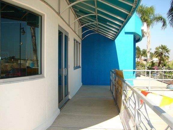 More Photos Of 101 Tiki Dr, Tiki Island Office Residential For Lease