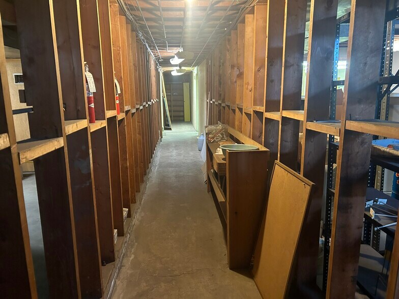 More Photos Of 420 S Federal Blvd, Denver Office For Sale