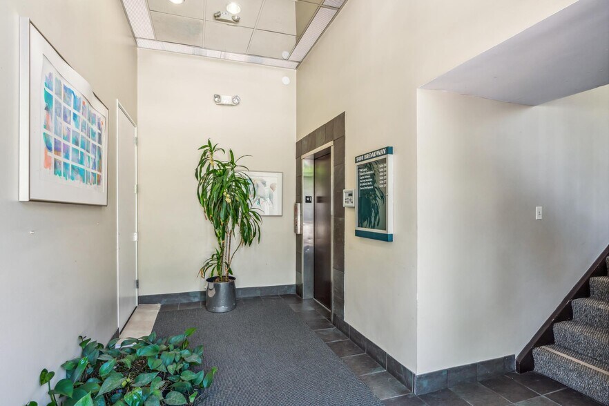 More Photos Of 1401 N Broadway, Walnut Creek Office For Lease