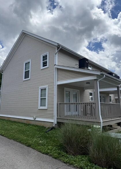 More Photos Of 102 Weist Pl, Louisville Apartments For Sale