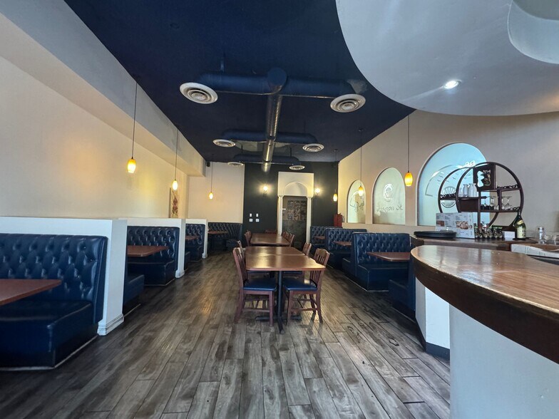 More Photos Of 5001 Lankershim Blvd, North Hollywood Storefront For Lease