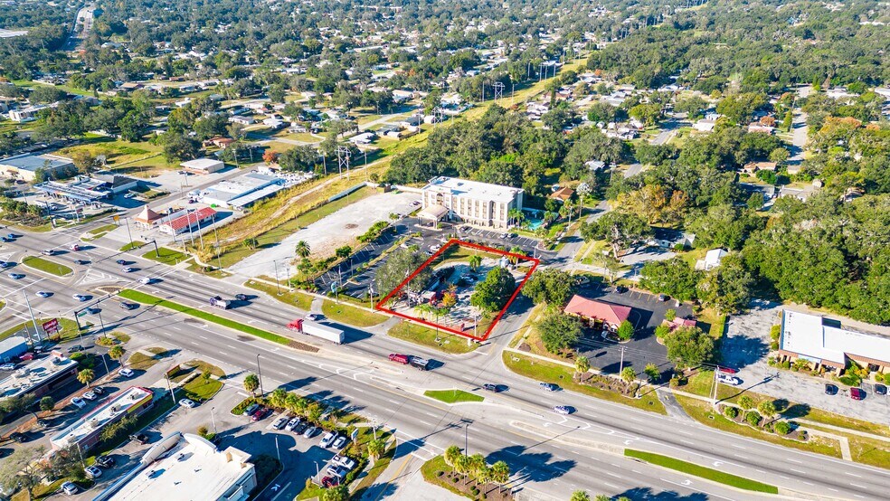 More Photos Of 1595 N Broadway Ave, Bartow Fast Food For Sale