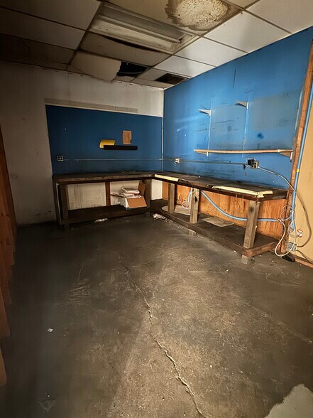More Photos Of 1117-1121 Broadway, El Cajon Auto Repair For Lease