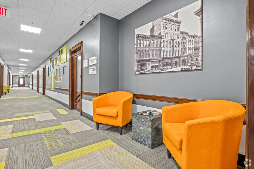 More Photos Of 313 W Liberty St, Lancaster Office For Lease