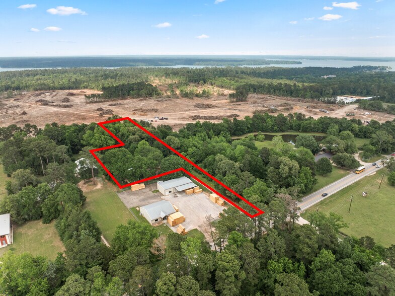 More Photos Of 18222 W FM 1097 Rd, Montgomery Flex For Lease