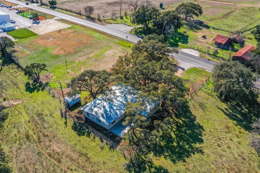 More Photos Of 24503 Ranch Road 12, Dripping Springs Office For Sale