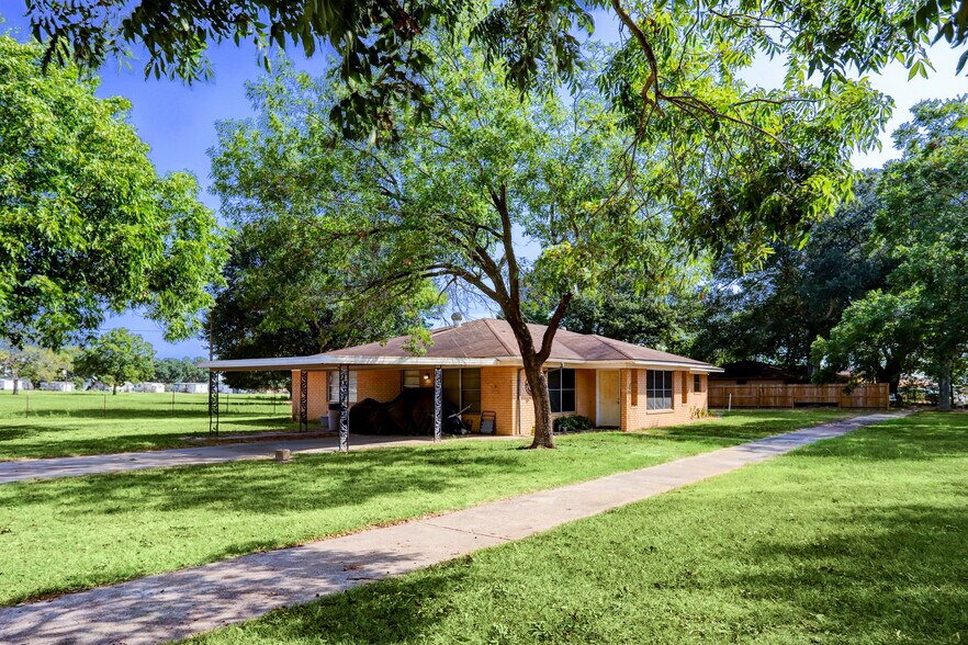 More Photos Of 1234 Frydek Rd, Sealy Land For Sale