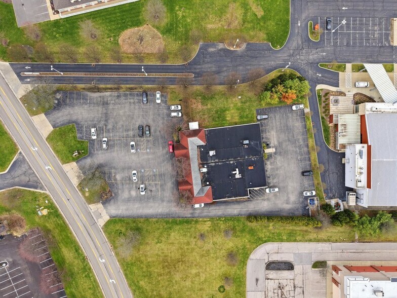 More Photos Of 81-87 Springside Dr, Akron Storefront Retail Office For Lease