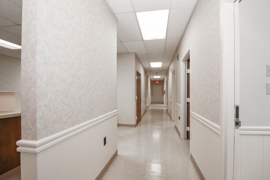 More Photos Of , Rockwell Medical For Lease
