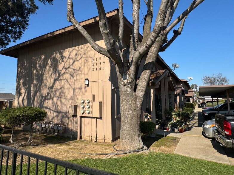 More Photos Of 2157-2175 Yosemite Pky, Merced Apartments For Sale