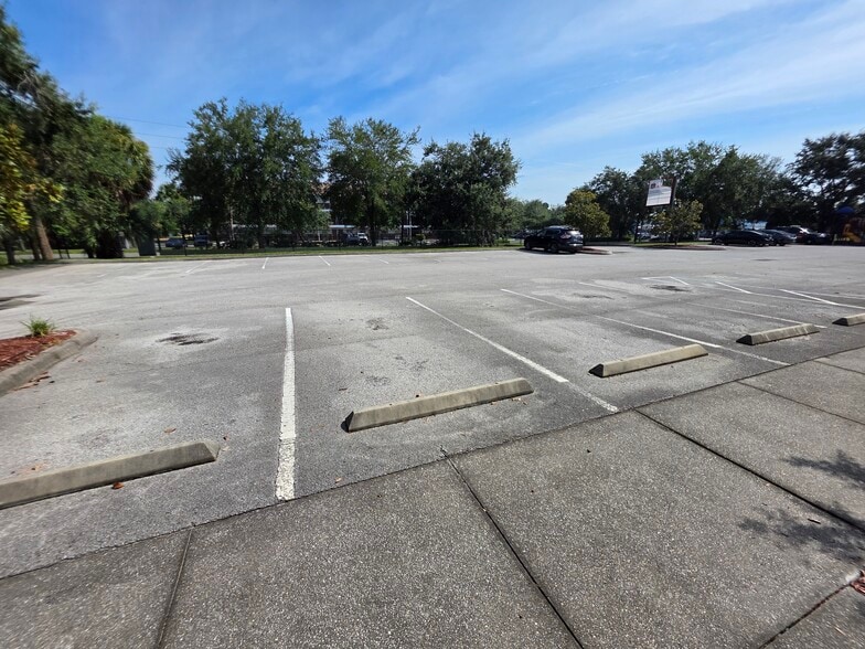 More Photos Of 1400 Jordan Ave, Orlando Flex For Lease