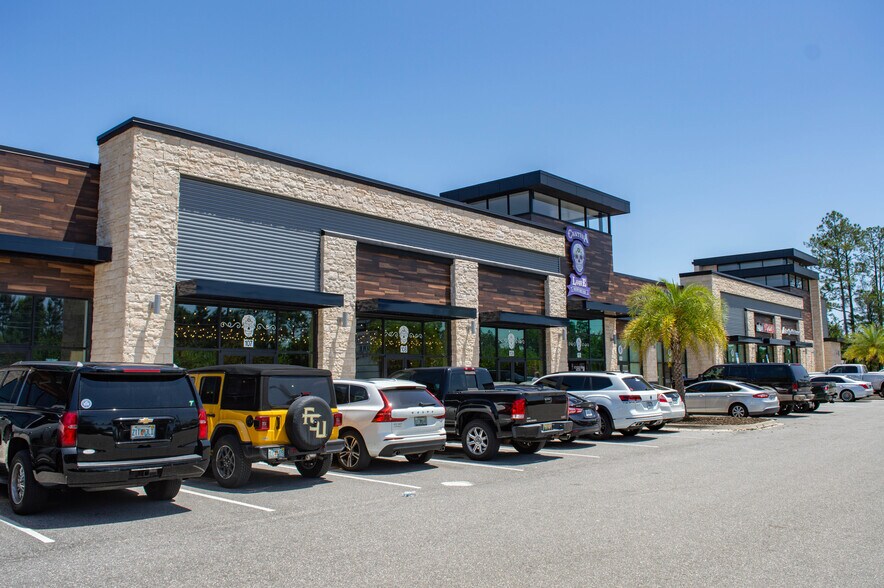 More Photos Of 10860-10870 Us 1 Hwy N, Ponte Vedra General Retail For Lease