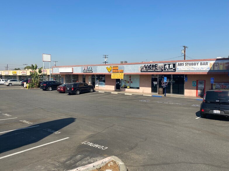 More Photos Of 19223-19235 Colima Rd, Rowland Heights Unknown For Lease