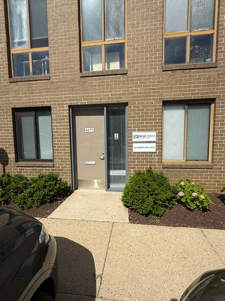 More Photos Of 6177-6183 Executive Blvd, Rockville Office For Sale