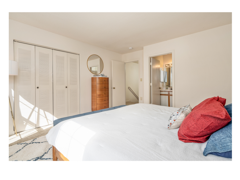 More Photos Of 5600 Salem Run Blvd, Fredericksburg Apartments For Sale