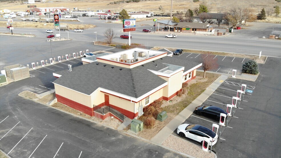 More Photos Of 2100 S Main St, Nephi Storefront Retail Office For Lease