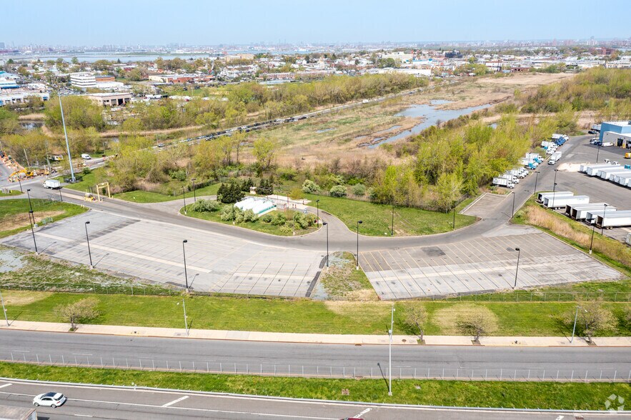 More Photos Of 25-70 Whitestone Expy, Whitestone Land For Lease